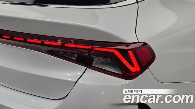 Kia K5 2020 — photo 9