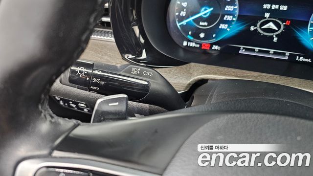 Kia K5 2020 — photo 29