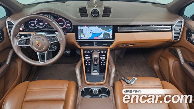 Porsche Cayenne 2019 — photo 10