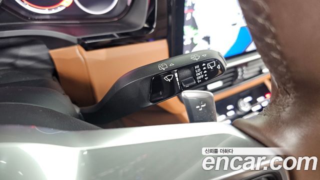 Porsche Cayenne 2019 — photo 32