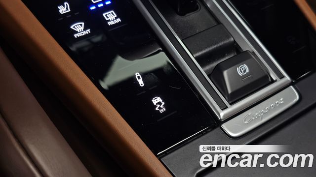 Porsche Cayenne 2019 — photo 34