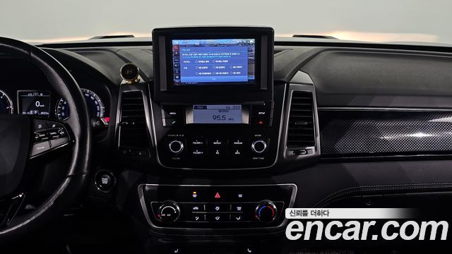KG Mobility Rexton 2021 — photo 20