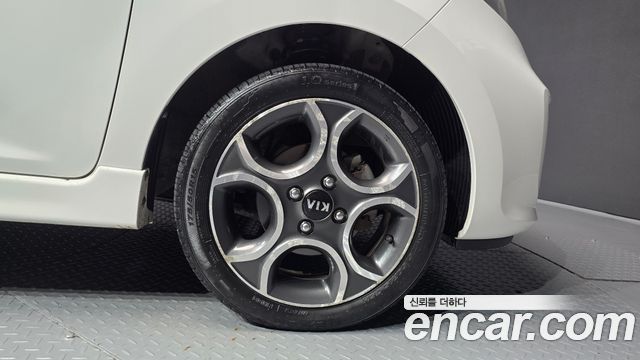 Kia morning 2013 — photo 7