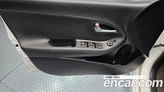 Kia morning 2013 — photo 14