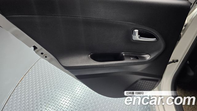 Kia morning 2013 — photo 15
