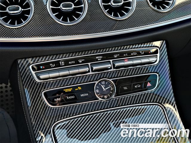 Mercedes-Benz CLS-Class 2019 — photo 13