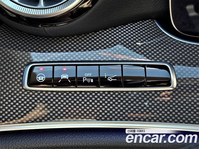 Mercedes-Benz CLS-Class 2019 — photo 15