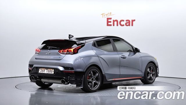 Hyundai Veloster 2018 — photo 2