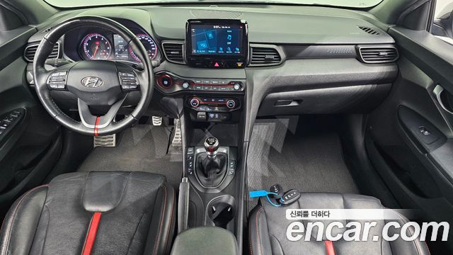 Hyundai Veloster 2018 — photo 10