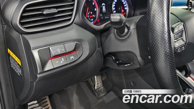 Hyundai Veloster 2018 — photo 22