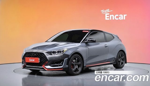 Hyundai Veloster 2018 — photo 1