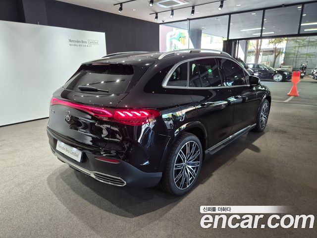 Mercedes-Benz EQE 2026 — photo 2