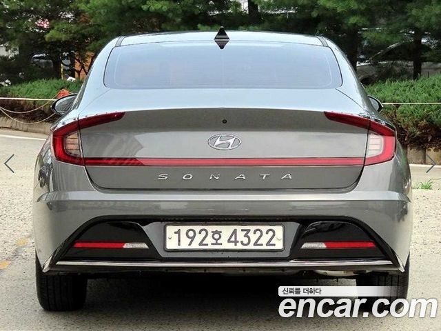Hyundai Sonata 2022 — photo 4