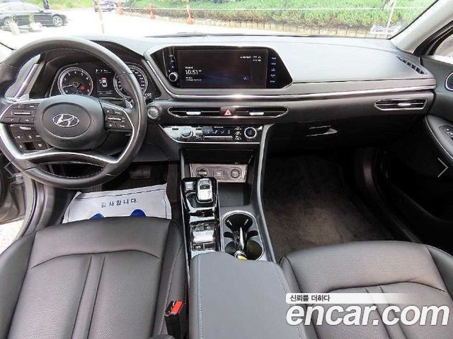Hyundai Sonata 2022 — photo 7