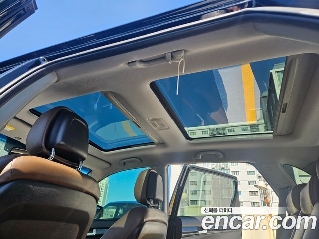 Kia Sorento 2012 — photo 8