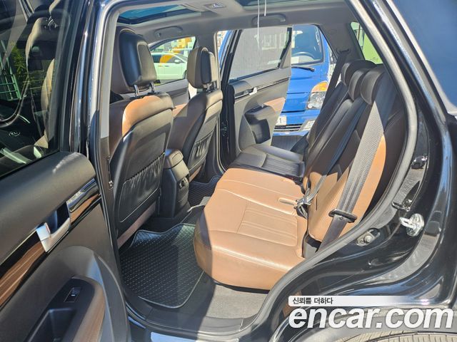 Kia Sorento 2012 — photo 11