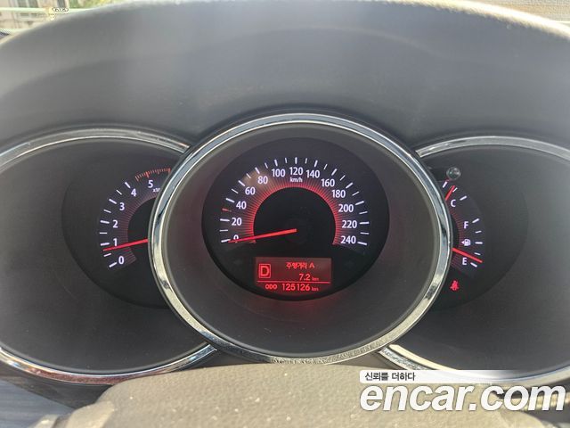 Kia Sorento 2012 — photo 13