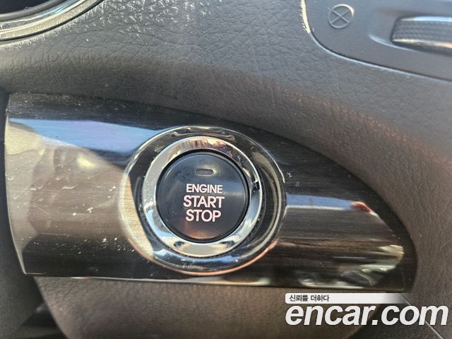 Kia Sorento 2012 — photo 14