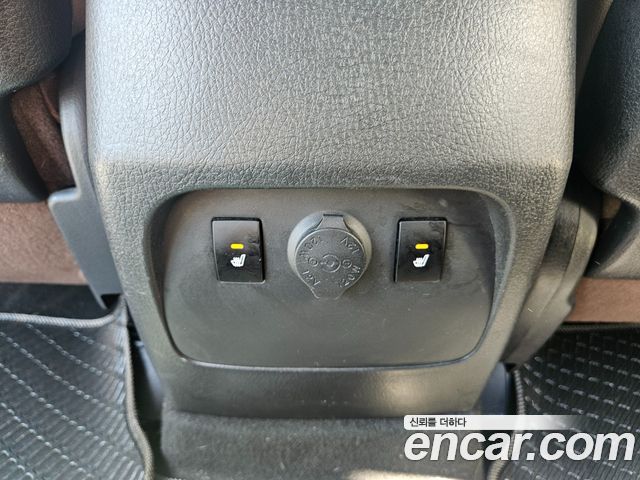 Kia Sorento 2012 — photo 17