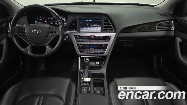 Hyundai Sonata 2017 — photo 10