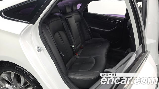 Hyundai Sonata 2017 — photo 18