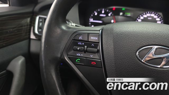 Hyundai Sonata 2017 — photo 30