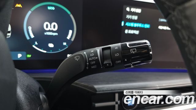 Hyundai Santafe 2024 — photo 23