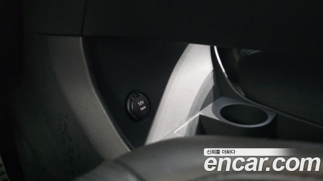 Hyundai Santafe 2024 — photo 31