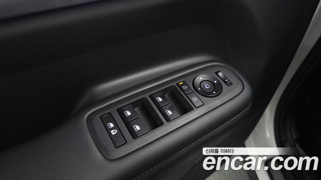 Hyundai Santafe 2024 — photo 40