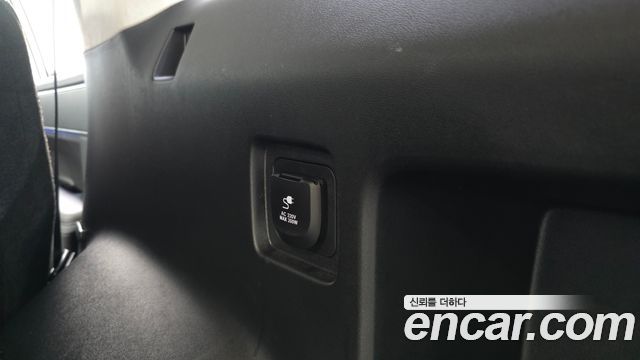 Hyundai Santafe 2024 — photo 41