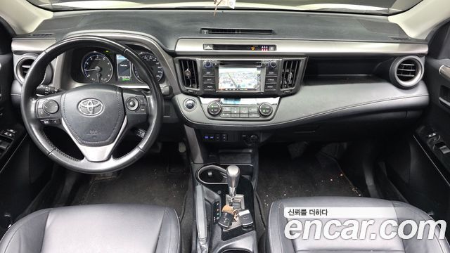 Toyota RAV4 2018 — photo 7
