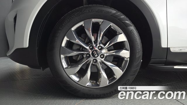 Kia Sorento 2018 — photo 5