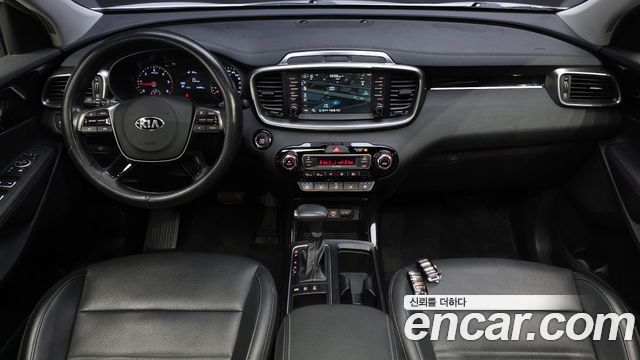 Kia Sorento 2018 — photo 10