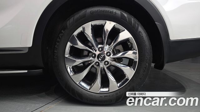 Kia Sorento 2018 — photo 7