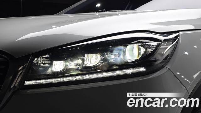 Kia Sorento 2018 — photo 8