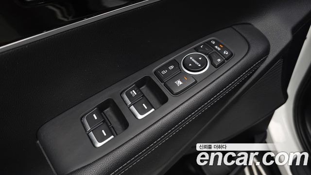 Kia Sorento 2018 — photo 29