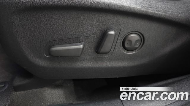 Kia Sorento 2018 — photo 32