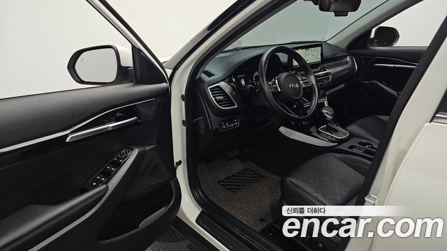 Kia Seltos 2021 — photo 17