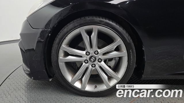 Hyundai Genesis 2010 — photo 5