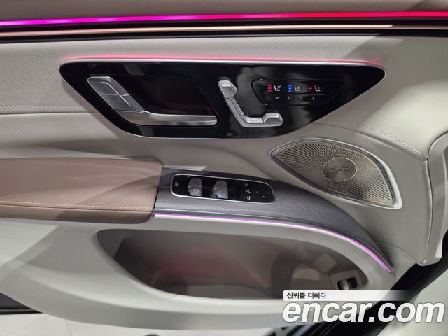Mercedes-Benz EQS 2025 — photo 12