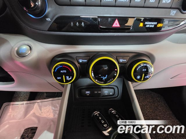 Hyundai Venue 2025 — photo 12
