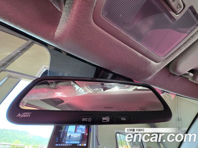 Hyundai Venue 2025 — photo 16
