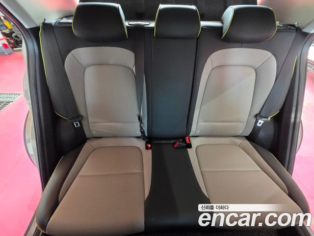 Hyundai Venue 2025 — photo 19