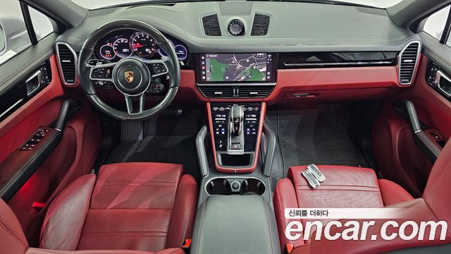 Porsche Cayenne 2022 — photo 10