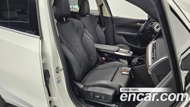 BMW 2-Series 2023 — photo 18