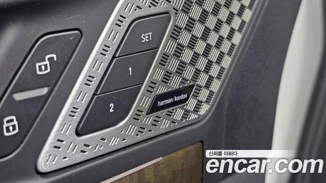 BMW 2-Series 2023 — photo 28