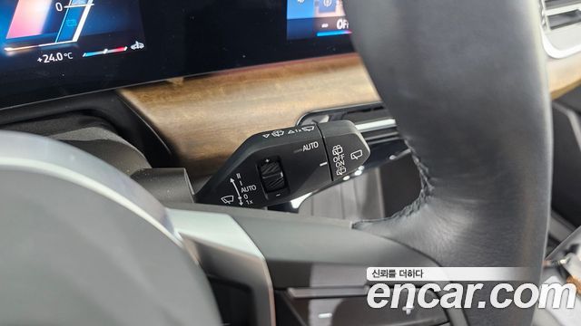 BMW 2-Series 2023 — photo 37