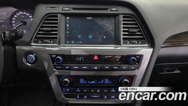 Hyundai Sonata 2016 — photo 20