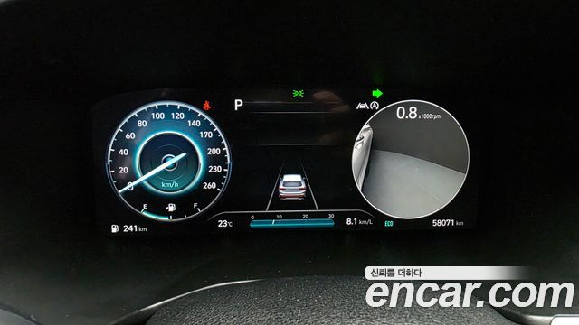 Hyundai Santafe 2021 — photo 11