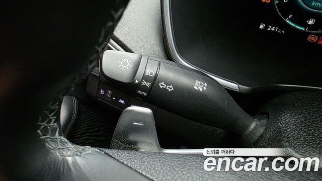 Hyundai Santafe 2021 — photo 22